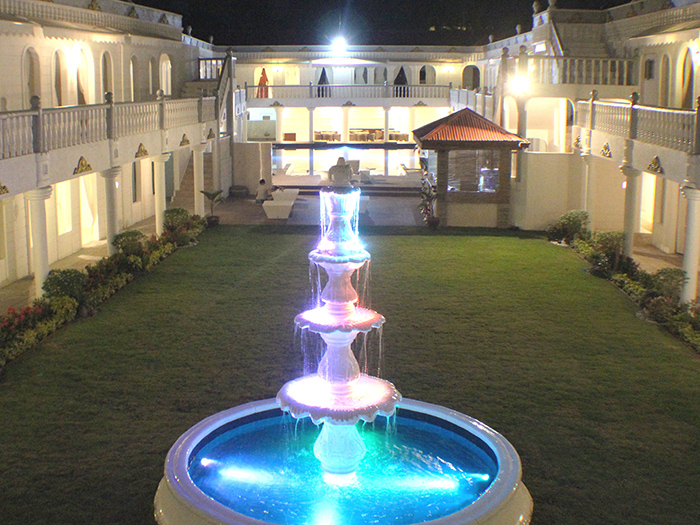booking btn